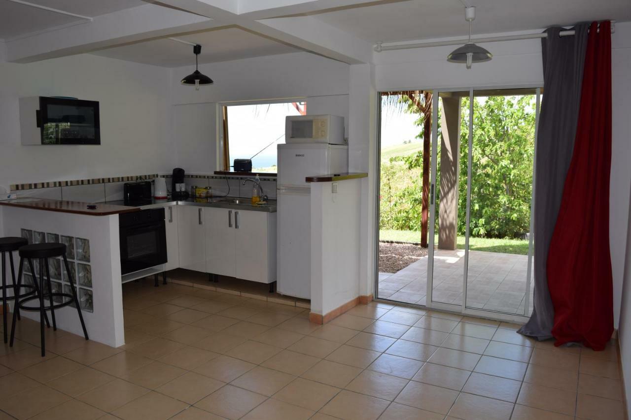 Appartement Vue Mer Le Carbet Exteriör bild